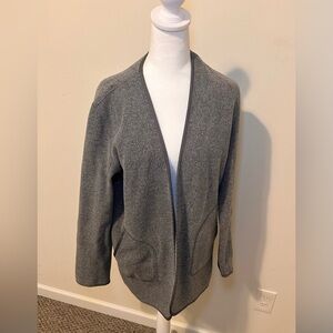 Vineyard Vines Long Sleeve Cardigan Sweater Gray Size Medium